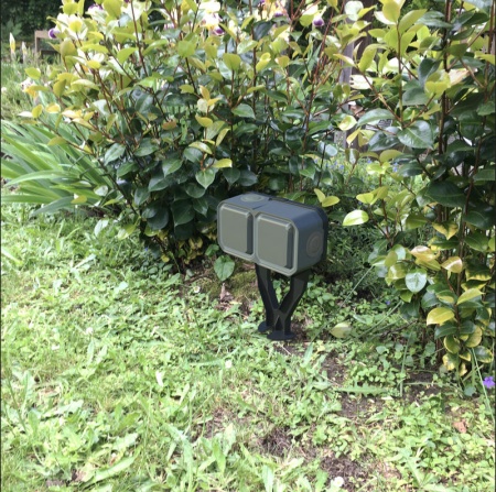 Piquet de jardin Plexo avec 2 prises précâblées anthracite